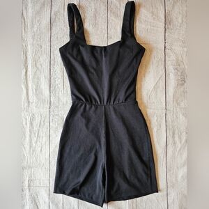 Sincerely Jules Active Size Small Solid Black One Piece Form Fitting Slimming